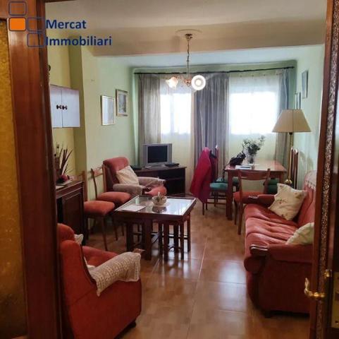 Piso en venta en L'Hospitalet de Llobregat, Pubillas Cases photo 0