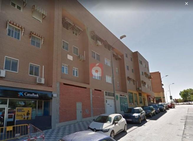 Local comercial en venta en Cuenca, Villaroman photo 0