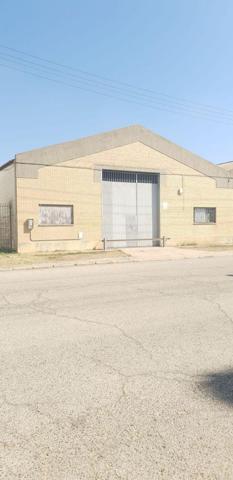 Nave industrial en venta en Sevilla, Polig.Industriales - San Jeronimo photo 0