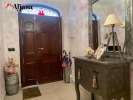 Casa en venta en Torredonjimeno, Torredonjimeno photo 0