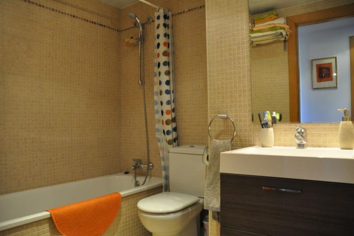 Piso en venta en Sabadell, Hostafrancs photo 0