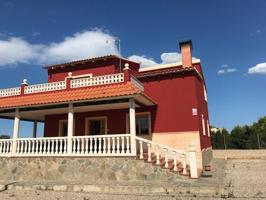 Chalet en venta en Corbera, Corbera photo 0