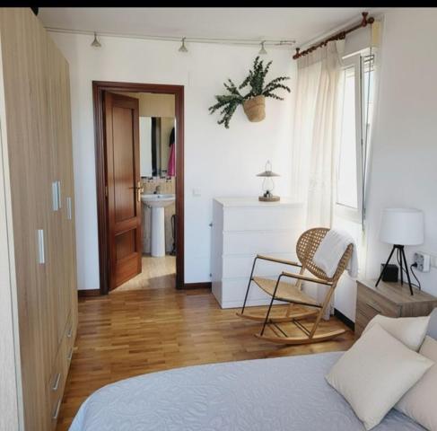 Piso en venta en Avilés, Aviles photo 0