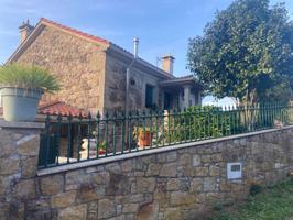 Chalet en venta en Silleda photo 0