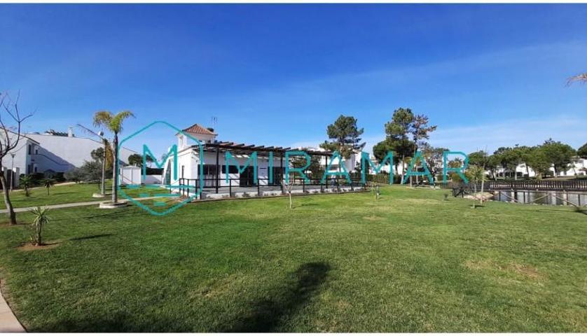 Apartamento en venta en Lepe, Islantilla - Campo de Golf photo 0