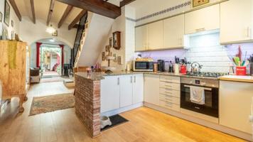 Casa en venta en Oliva photo 0