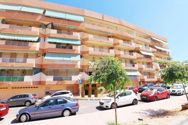 Apartamento en venta en Guardamar del Segura, Guardamar Playa photo 0