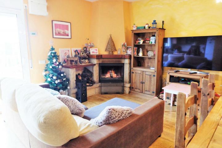 Casa en venta en Vidreres, Aiguaviva photo 0