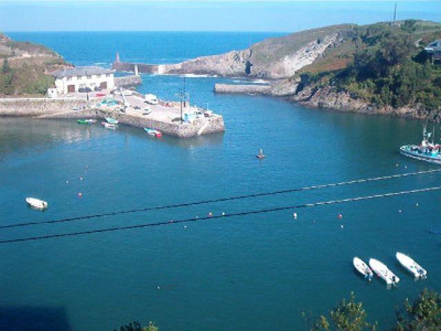 Chalet en venta en Tapia de Casariego, Viavelez photo 0