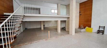 Local comercial en venta en Sabiñánigo, Sabinanigo photo 0