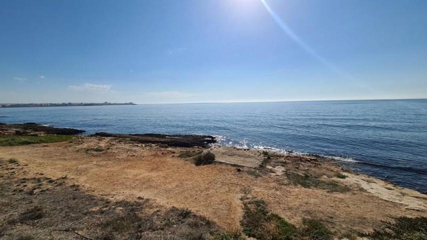 Bungalow en venta en Torrevieja photo 0