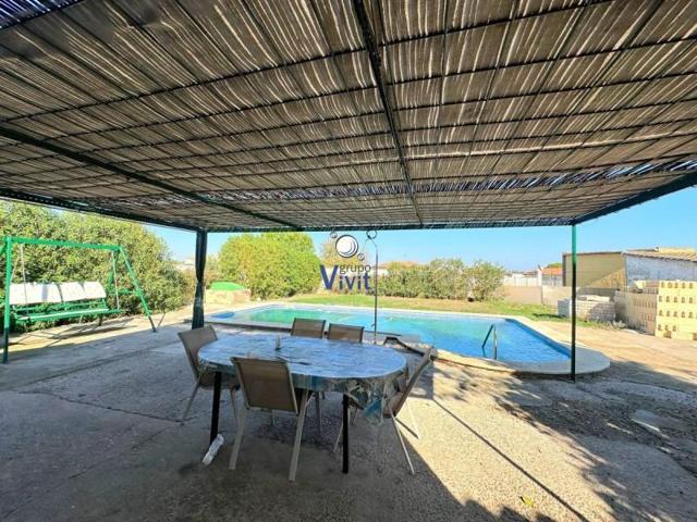 Chalet en venta en Carmona, Urbanizaciones - El Socorro photo 0