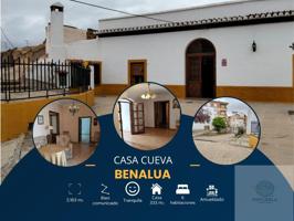 Casa con terreno en venta en Benalúa photo 0