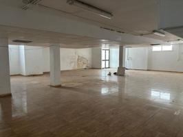 Local comercial en venta en Arcos de la Frontera, Barrio Bajo photo 0