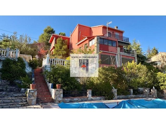 Chalet en venta en Bocairent photo 0