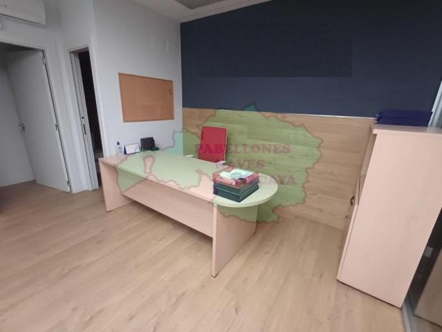 Edificio en venta en Santurtzi, Pol. Ind. El Arbol photo 0