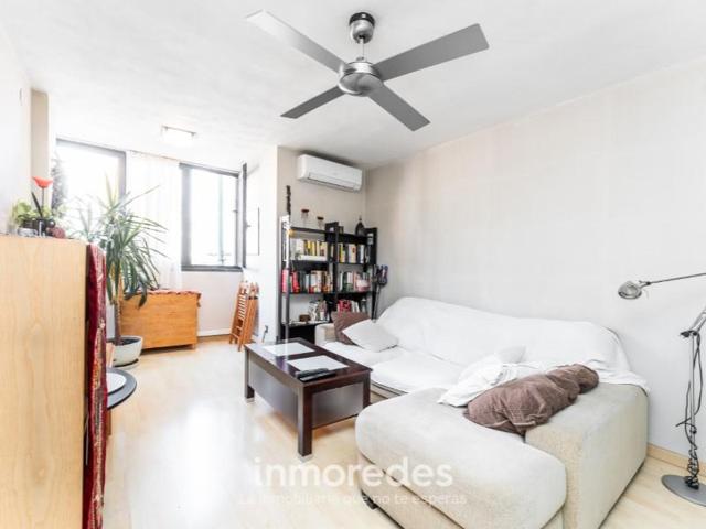 Piso en venta en Barcelona, Can Baró photo 0