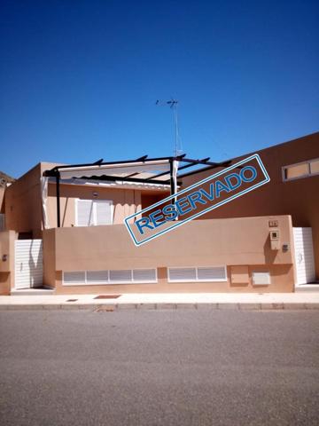 Adosada en venta en Gualchos, Cambriles photo 0