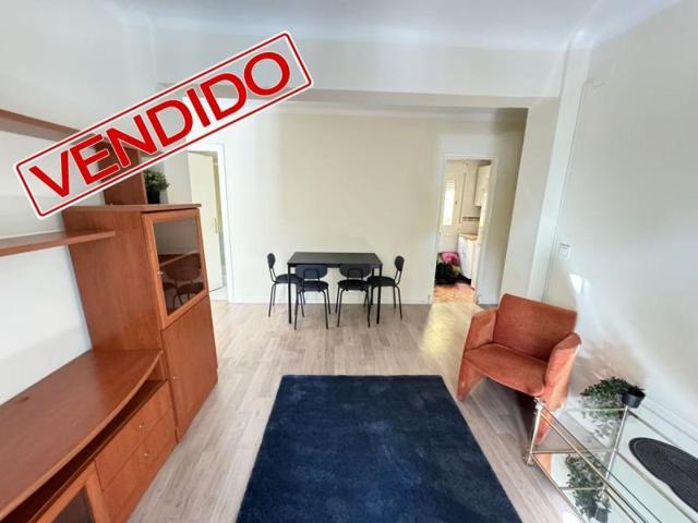Piso en venta en Madrid, San Blas - Hellin photo 0