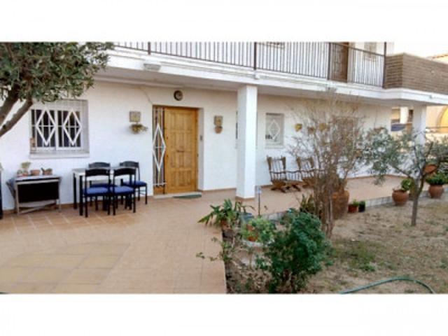 Piso en venta en Roda de Barà, Roda De Bara photo 0