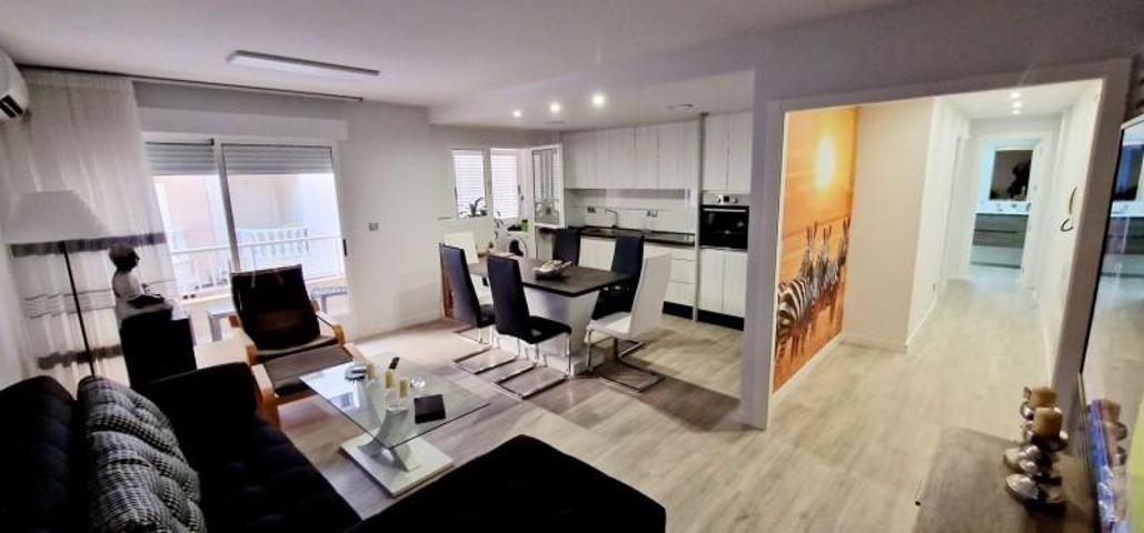 Apartamento en venta en Guardamar del Segura, Pueblo photo 0