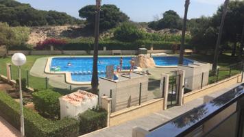 Apartamento en venta en Torrevieja, La Mata photo 0