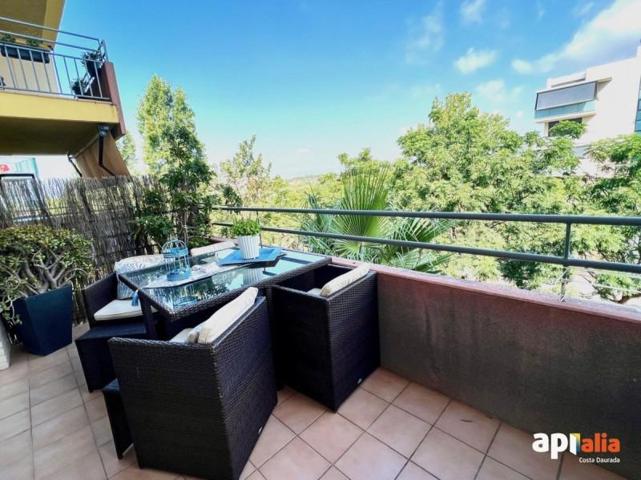 Apartamento en venta en Salou, Barenys photo 0