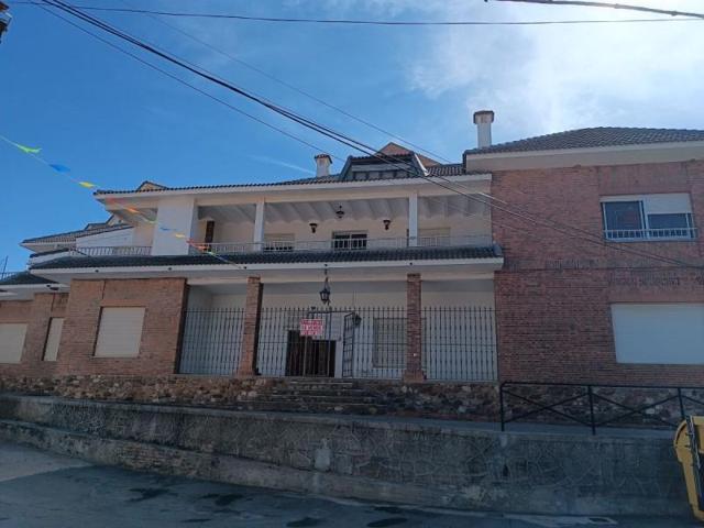 Adosada en venta en Urda, Urda photo 0