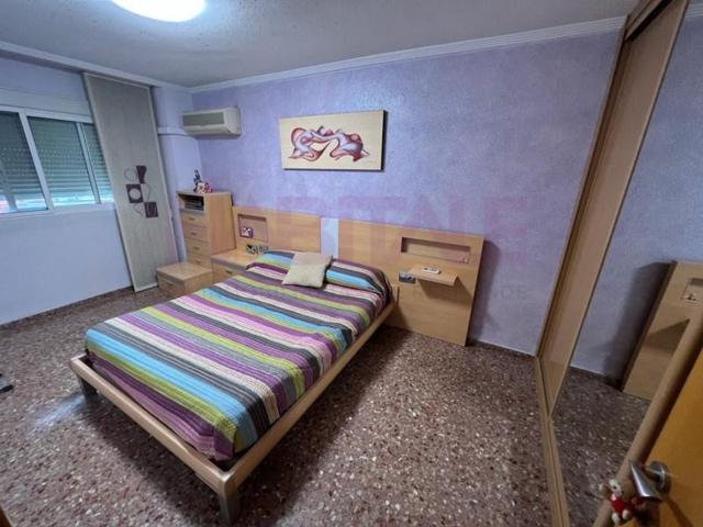 Piso en venta en Valencia, La Llum photo 0