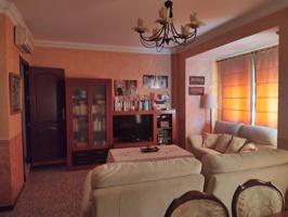 Casa en venta en Morón de la Frontera photo 0