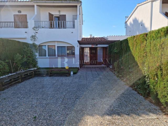 Casa en venta en Torroella de Montgrí, Escala (L`) photo 0