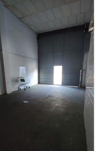 Nave industrial en venta en Sevilla, Polig.Industriales - Navisa photo 0