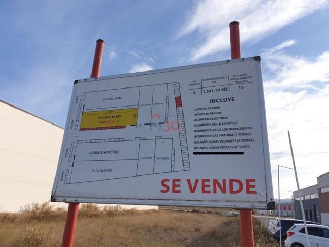 Terreno en venta en Miranda de Ebro, Bayas photo 0