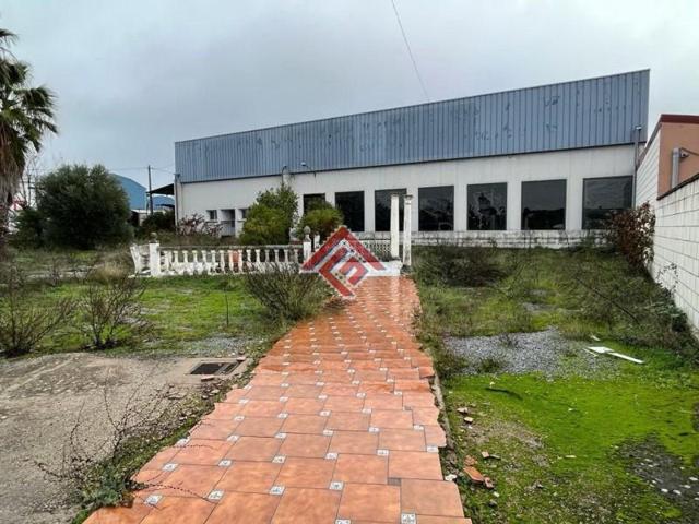 Nave industrial en venta en Trujillo, Poligono photo 0