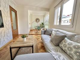 Piso en venta en Vigo, Urzaiz photo 0