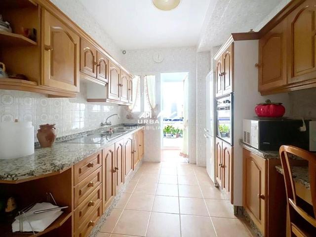 Piso en venta en Lucena photo 0