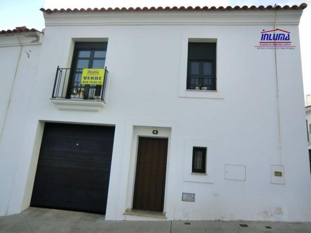 Adosada en venta en Jerez de los Caballeros, San Anton photo 0