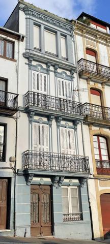 Casa en venta en Navia, Navia photo 0