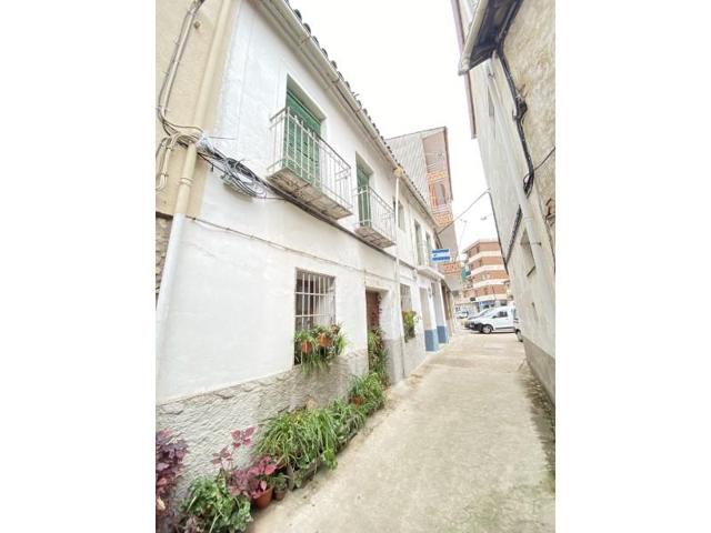 Edificio en venta en Navaconcejo photo 0