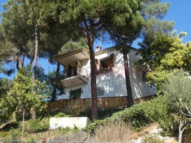 Casa en venta en Lloret de Mar photo 0