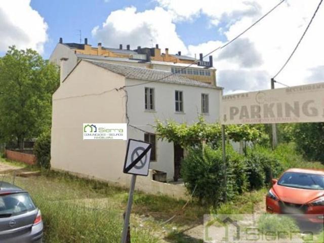 Casa en venta en Sarria photo 0