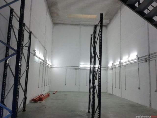 Nave industrial en venta en Fuenlabrada, Fuenlabrada photo 0