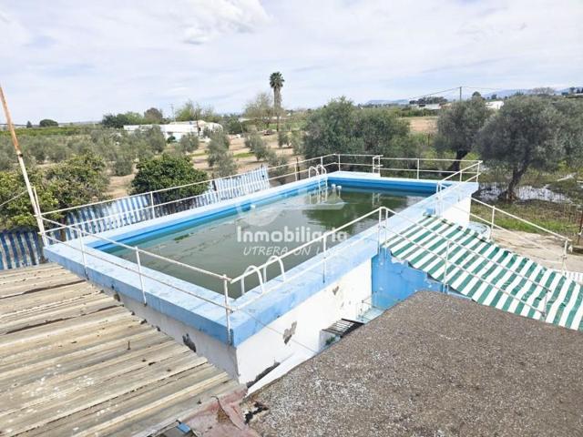 Chalet en venta en Utrera, Extrarradio photo 0