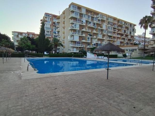 Piso en venta en Benalmádena, Arroyo De La Miel photo 0