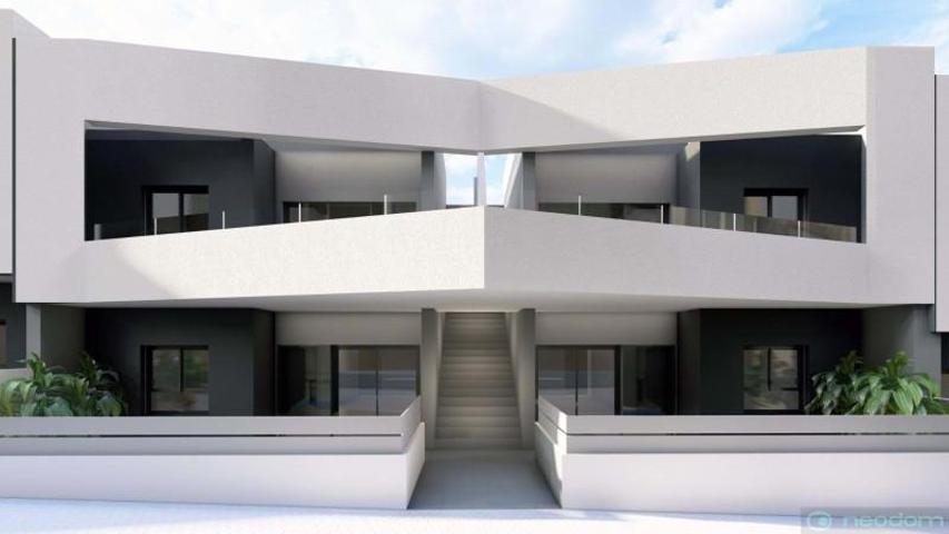 Chalet en venta en San Miguel de Salinas, San Miguel De Salinas photo 0