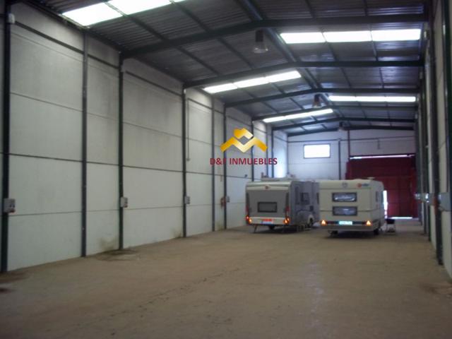 Nave industrial en venta en Alcalá de Guadaira, Poligono Industrial photo 0