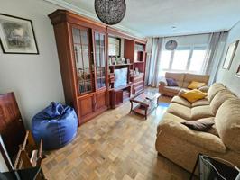 Piso en venta en Avilés photo 0