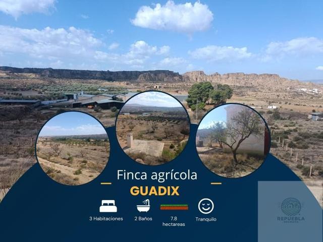 Casa en venta en Guadix photo 0