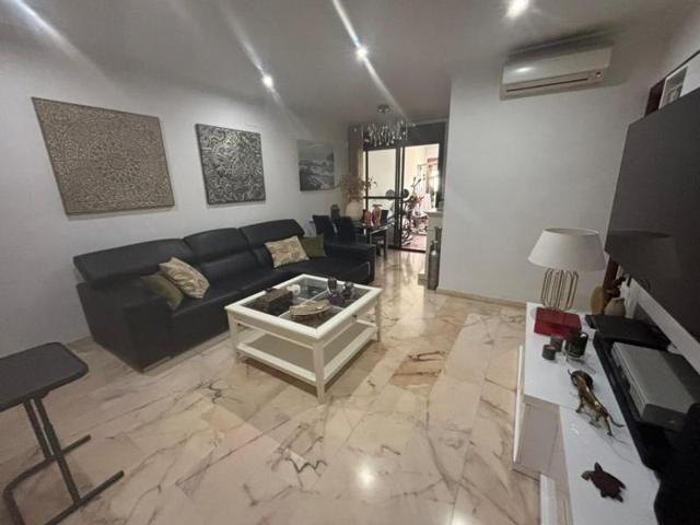 Piso en venta en Alcalá de Guadaira, Zona Centro photo 0