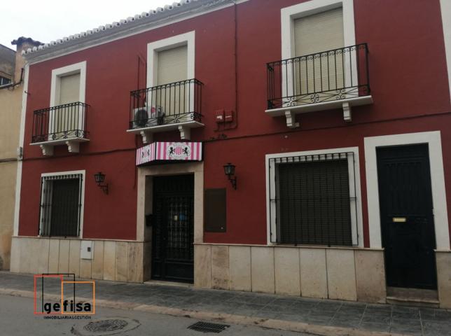Local comercial en venta en Valdepeñas, Paseo de la Estacion photo 0
